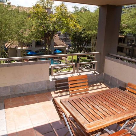 Grayston Exec Apartments 요하네스버그 외부 사진