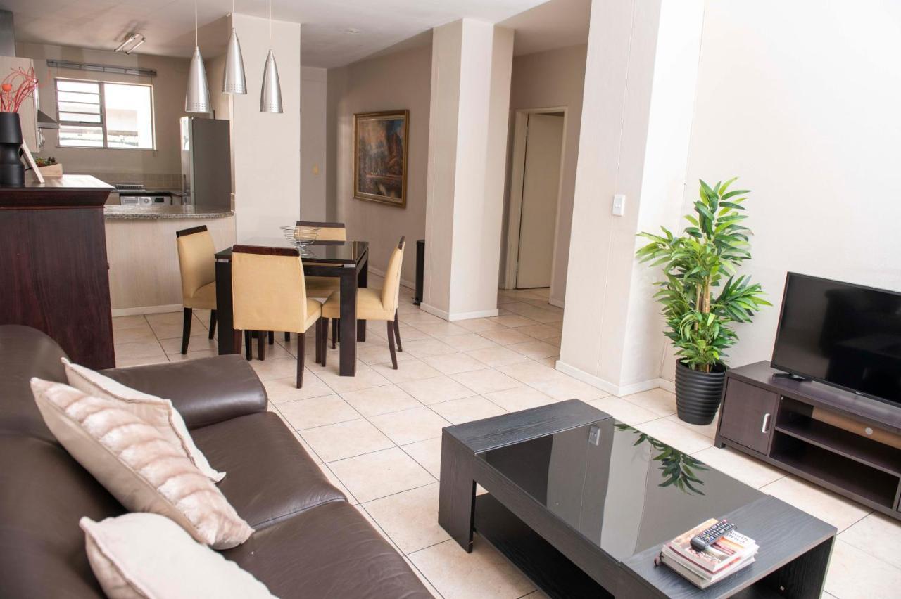 Grayston Exec Apartments 요하네스버그 외부 사진