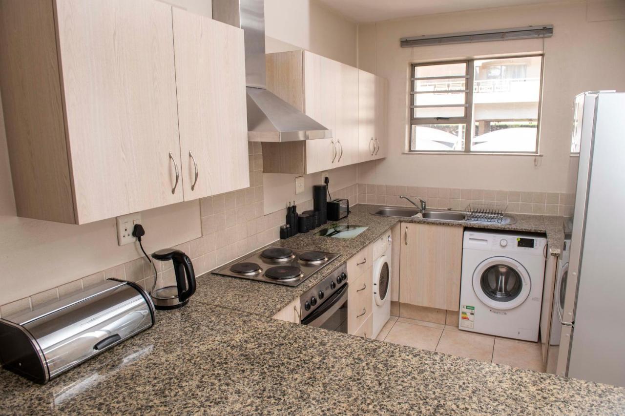 Grayston Exec Apartments 요하네스버그 외부 사진